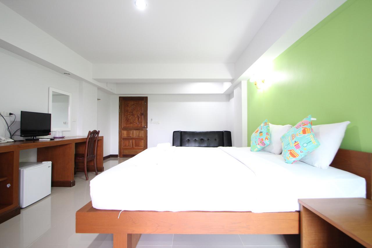 PhuHi Hotel Krabi town Buitenkant foto